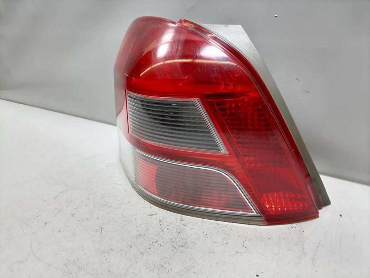 Toyota Yaris original Rücklicht Rückleuchte Schlussleuchte links Facelift Bj.2011